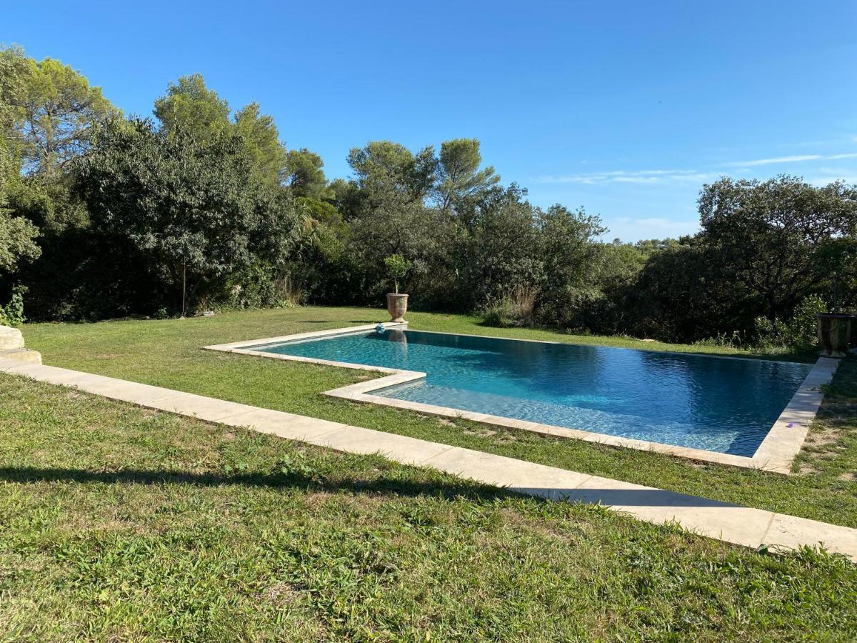 Charmant Mazet Nimes Exterior photo